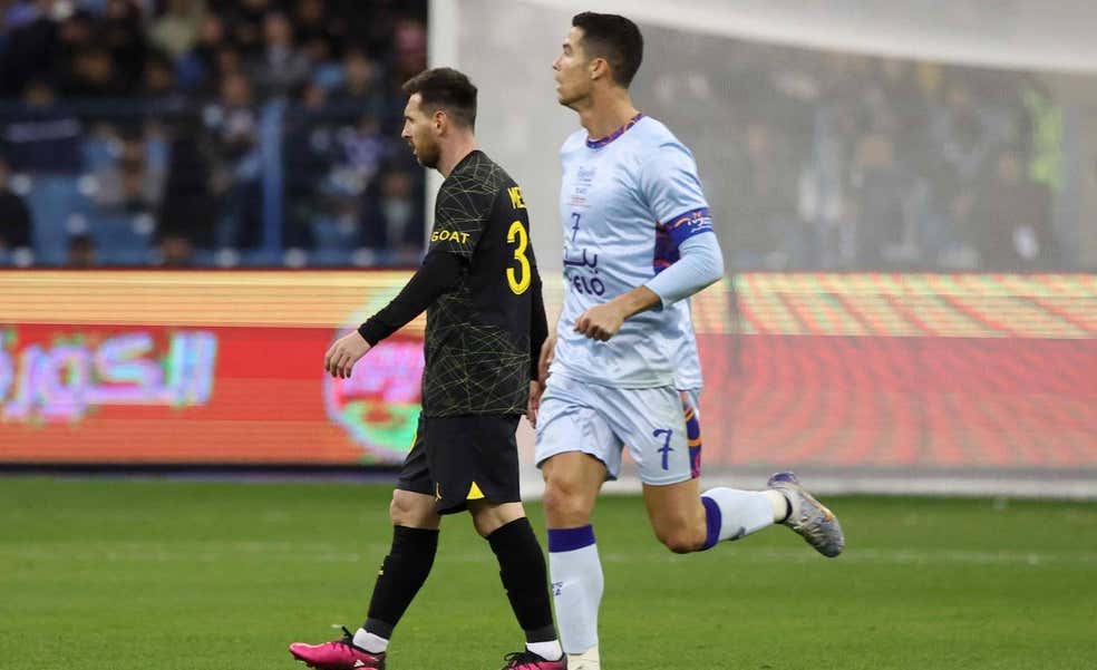 Los Cristiano - Messi nunca son amistosos: golpes, goles, una roja...