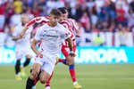 Kike Salas aguarda a la última semana de enero para decidir si sale del Sevilla
