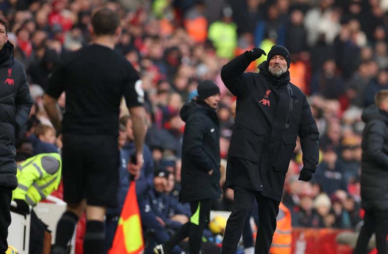 Un punto que no le sirve a nadie en el partido mil de Klopp