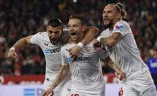 Sampaoli dispone, Ocampos inyecta y Rakitic decide