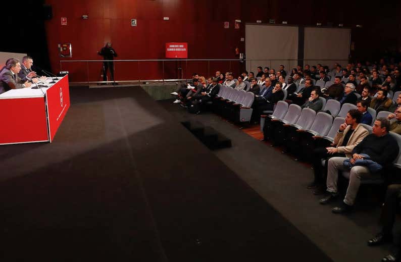 Agentes vs FIFA: “Es una barbaridad, habrá que buscar artimañas y puertas de atrás”