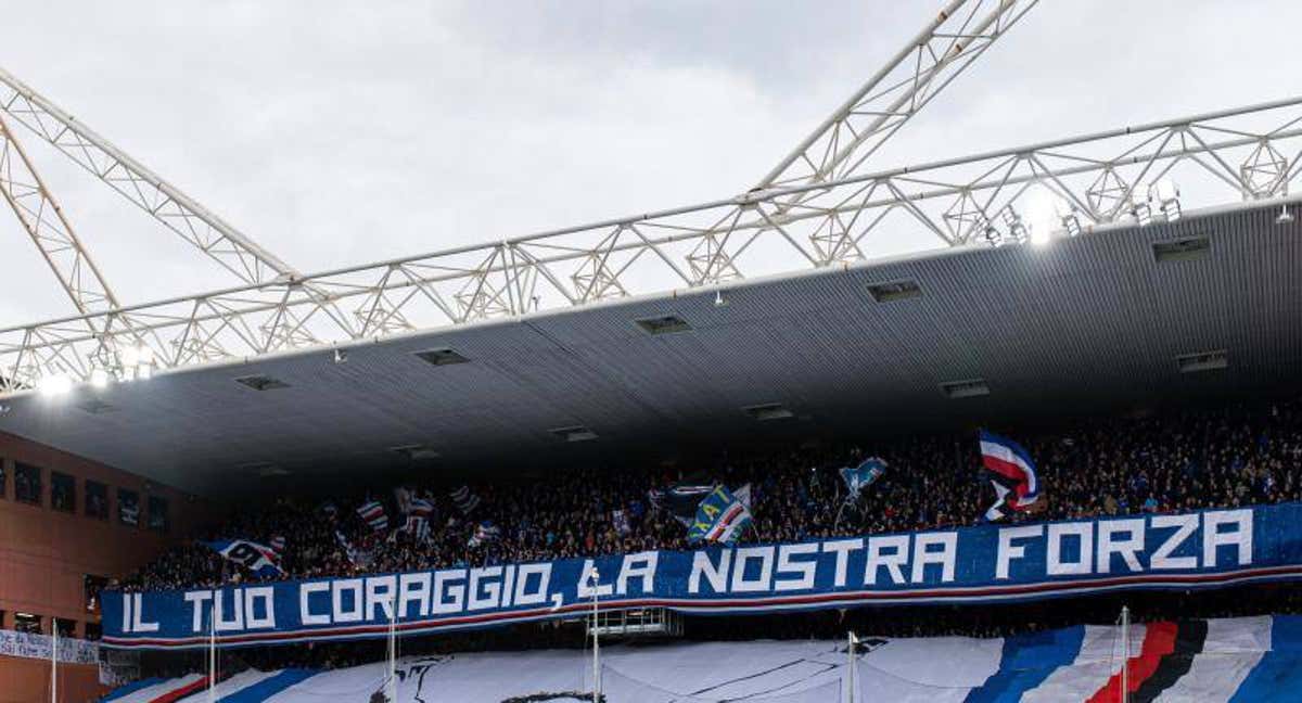 Pancarta de despedida a Gianluca Vialli en el Luigis Ferrari de Genova, campo de la Sampdoria. /EFE