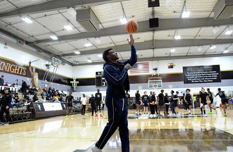 El hijo de LeBron se puede convertir en el jugador mejor pagado de la historia de la NCAA