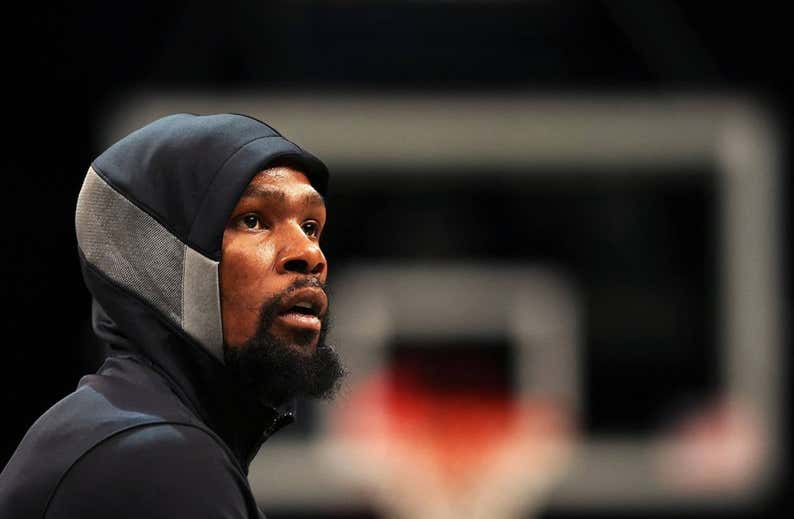 Kevin Durant estará dos semanas más fuera, pero los Nets han aprendido a vivir sin él