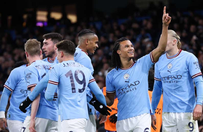 El City golpea al Arsenal... en la FA Cup