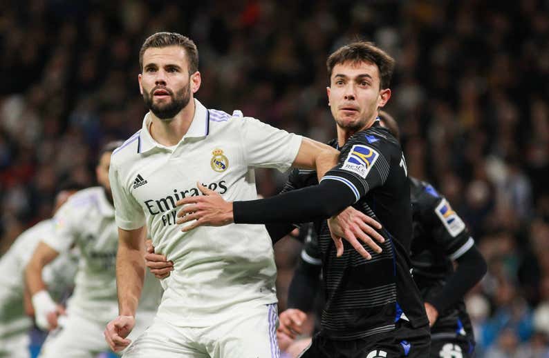 Melero López perdonó la expulsión a un Nacho aliviado: «No debí cortar el balón...»