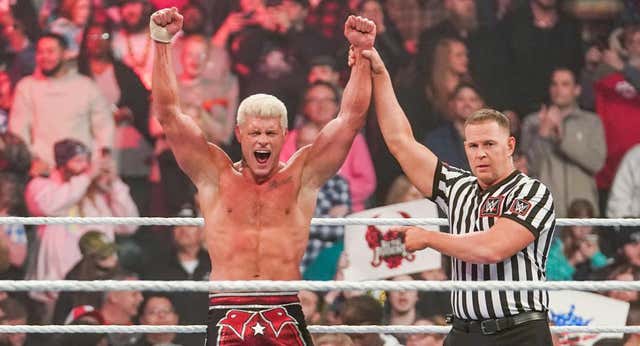 Cody Rhodes pone su mira en WrestleMania y carga contra Reigns