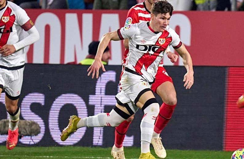 Fran García estará en el Real Madrid de la 2023-24 por convencimiento y por ley