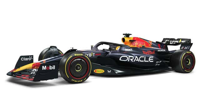 Red Bull F1 enseña su decoración para 2023, pero oculta el RB19