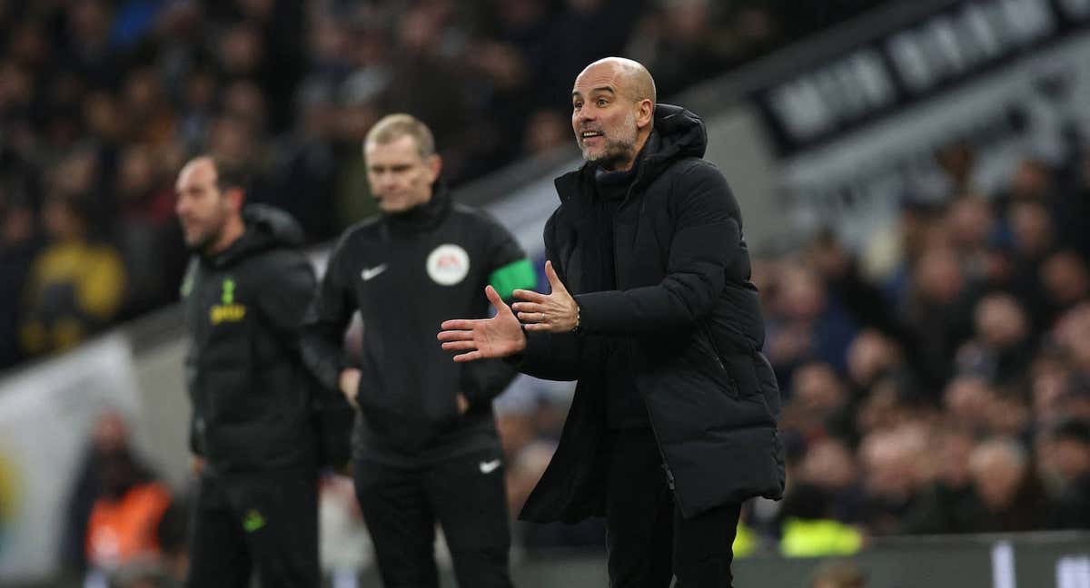 Guardiola durante el partido disputado en el norte Londres./REUTERS