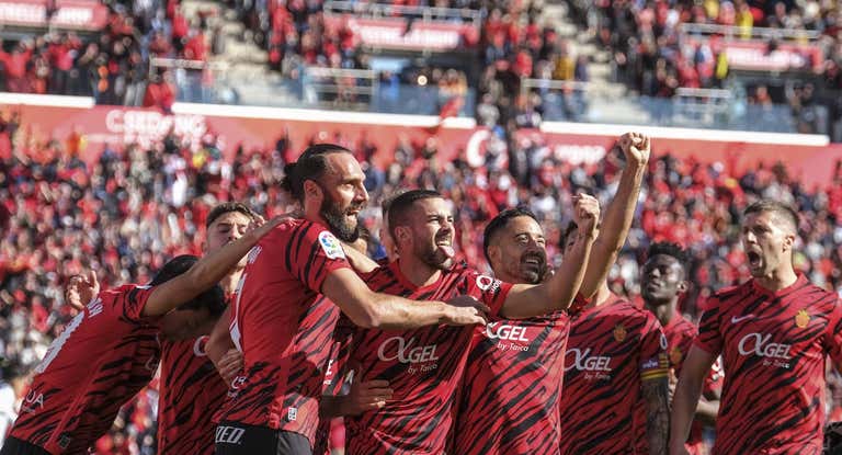 El Mallorca celebra el 1-0 ante el Real Madrid.