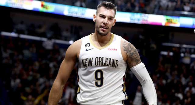 Willy Hernangómez pide salir de los Pelicans tras firmar una noche mágica en la NBA con doble-doble incluido