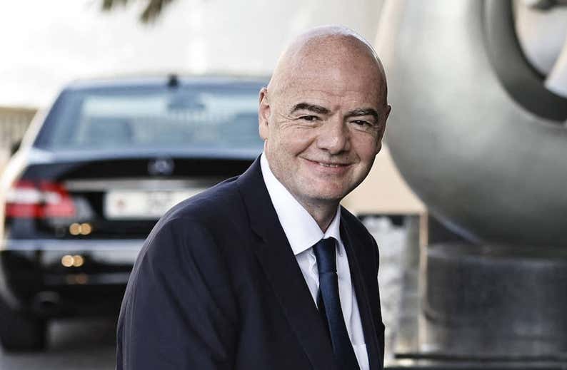 Los españoles Arturo Canales y Álvaro Torres defenderán a los agentes en la mesa de trabajo de FIFA