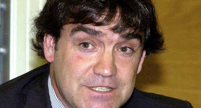 Muere Marcos Alonso, mítico jugador y entrenador y miembro de una de las grandes sagas del fútbol español