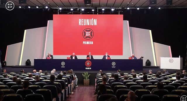 Nueva carta de 16 clubes a la RFEF: piden reunirse para buscar consenso sobre el control económico
