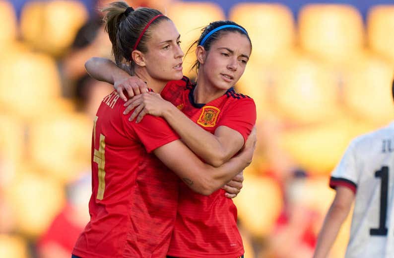 FIFPRO nomina a cinco jugadoras de 'Las 15' para el mejor once del mundo