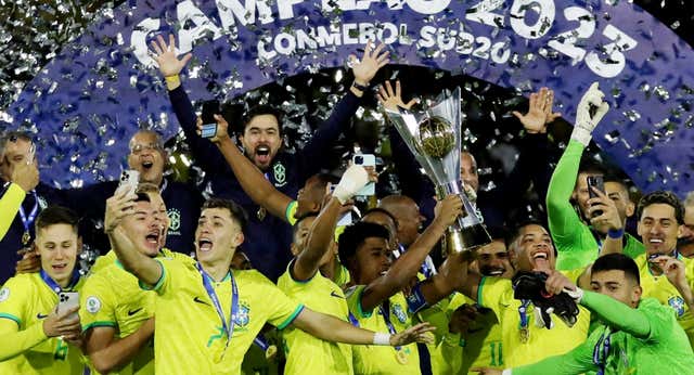 Brasil gana el Sudamericano con nueve reservas