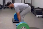 El entrenamiento de Jon Rahm: levantar 150 kilos en peso muerto y ejercicios de explosividad