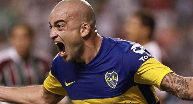 21 equipos, siete países, máximo goleador en Argentina… y ahora jugará en Tercera RFEF