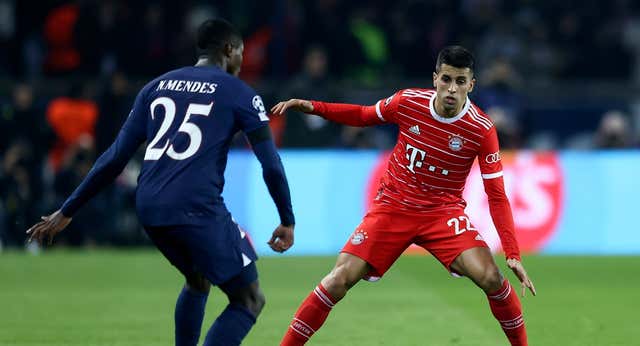 Cancelo desmiente una pelea con Guardiola y desliza: «Si el Madrid me quiere… es un placer»