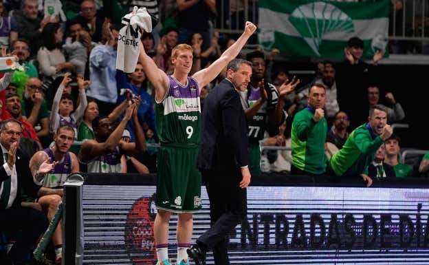 Alberto Díaz junto a Ibon Navarro. ACB Media