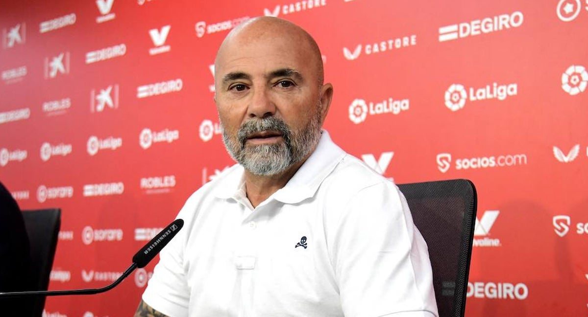 Jorge Sampaoli en sala de prensa.