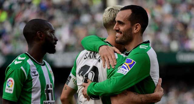 Pellegrini recupera la sociedad Canales-Juanmi, la mejor garantía de gol