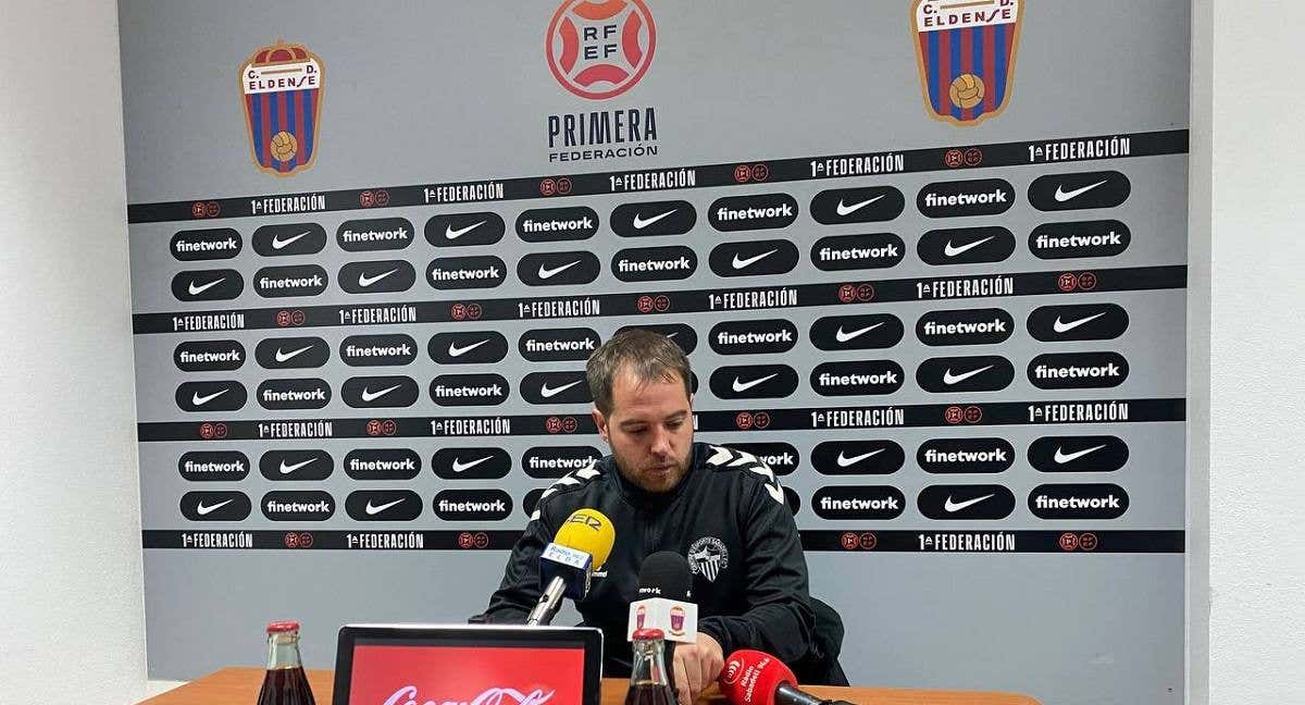 Miki Lladó, en rueda de prensa./SABADELL