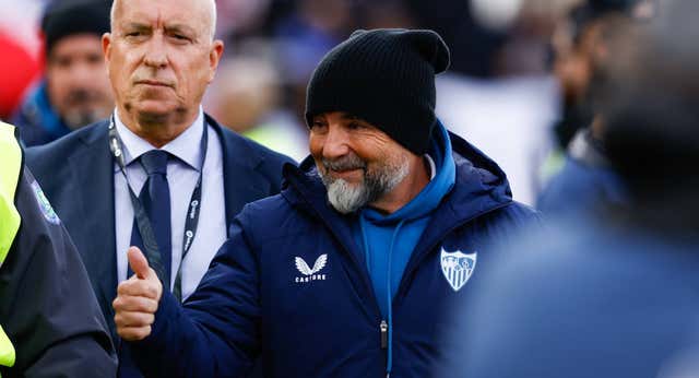Sampaoli: «Lo raro es que al VAR se le haya pasado esa jugada tan violenta»