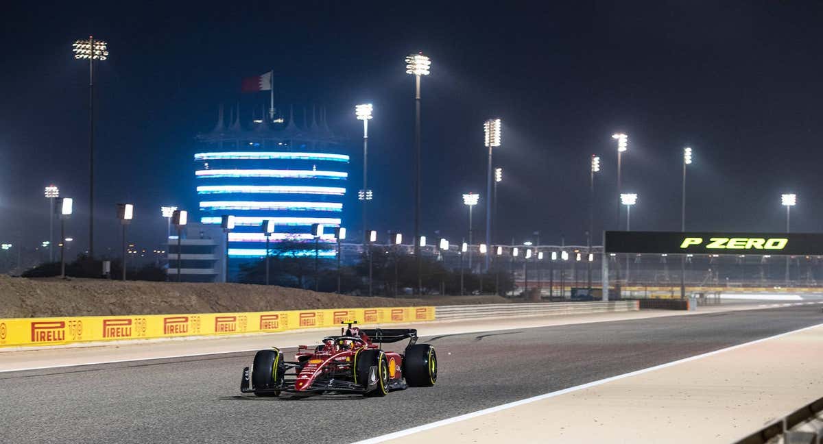 Carlos Sainz, durante los test de pretemporada de la F1 2022. /Ferrari