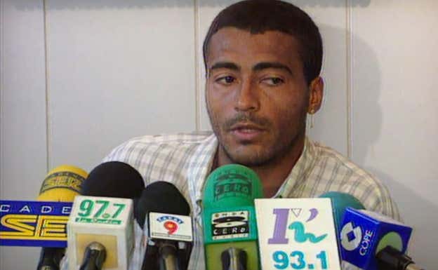 Romario, en rueda de prensa con el Valencia, en la que habló de su vida privada.  Movistar