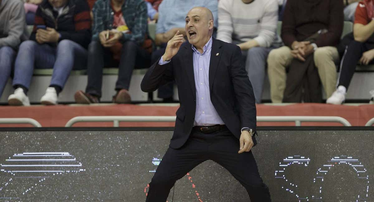 Javi Rodríguez, entrenador de ElPozo Murcia Costa Cálida. /PASCU MÉNDEZ
