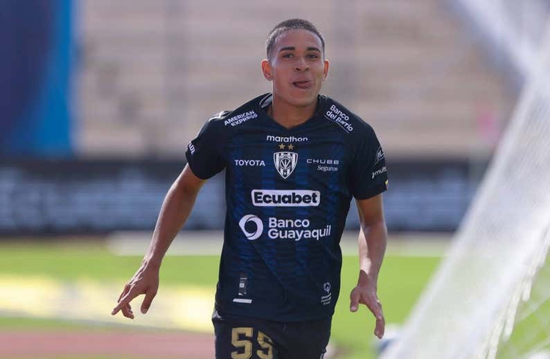 Kendry Páez, la nueva joya del fútbol: 15 años, debut con gol y rumbo a Europa