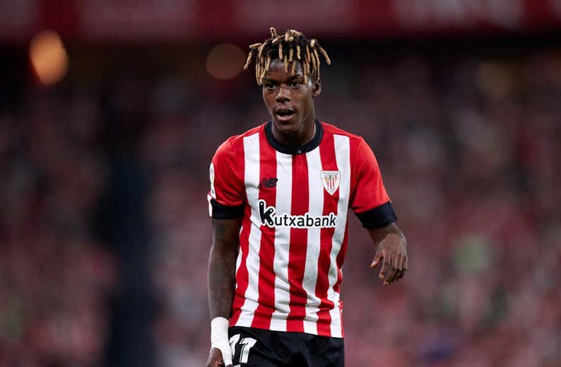 Nico Williams sufre un esguince de rodilla de grado leve