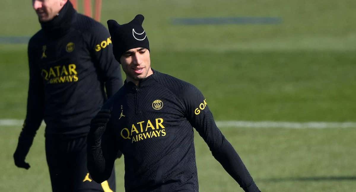 Achraf en un entrenamiento con el PSG./AFP