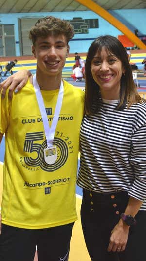 Isabel Macías y su atleta Rubén Egea. INSTAGRAM