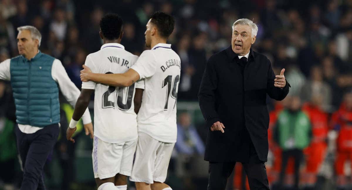 Ancelotti: «Nos falta eficacia, hacemos un regate más, demasiadas paredes…»