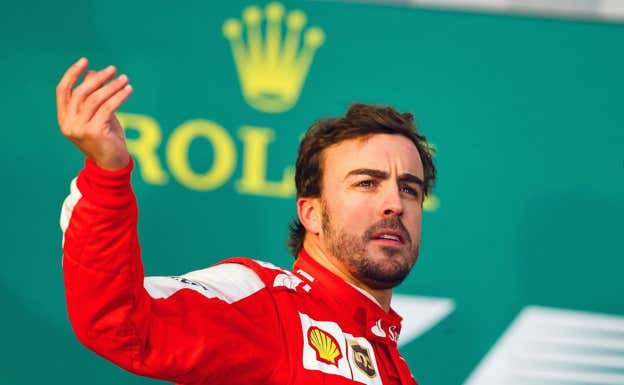 Fernando Alonso, en el podio del GP de Australia de F1 2013.  EFE