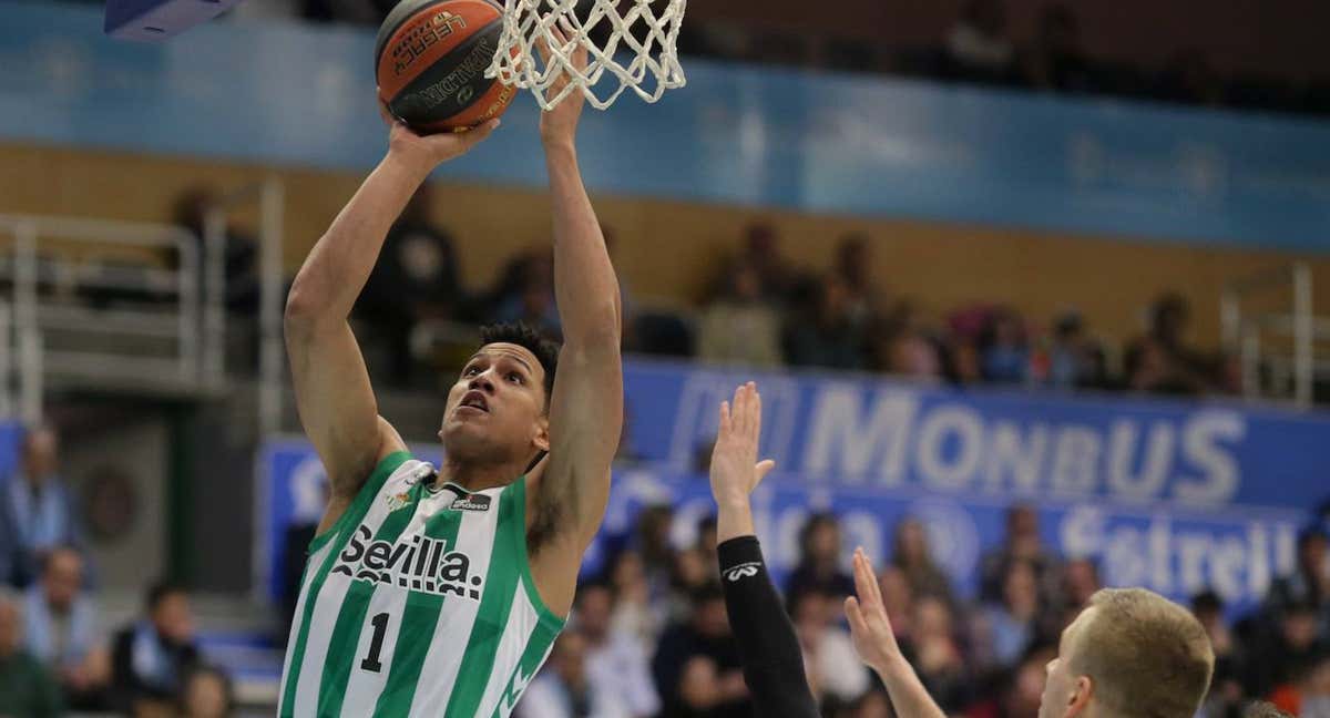 Tyson Pérez, la pasada jornada ante Breogán. /ACB PHOTO/C .CASTRO