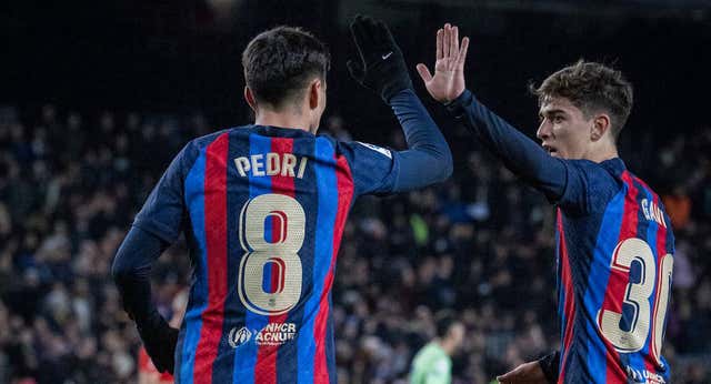 Si hay que elegir, Xavi pide último pase