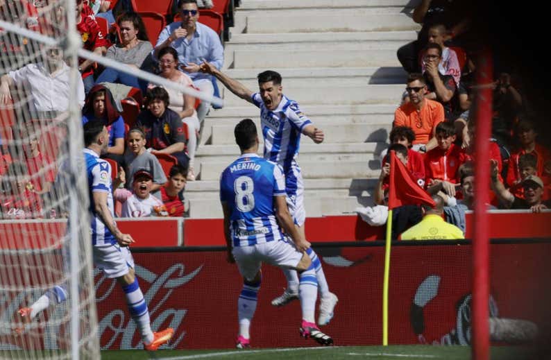 Carlos Fernández vuelve a marcar casi dos años después