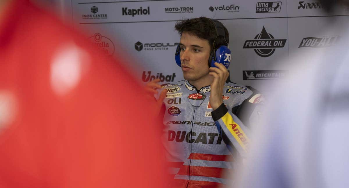 Álex Márquez durante los test de pretemporada de MotoGP 2023 en Portimao. /EP