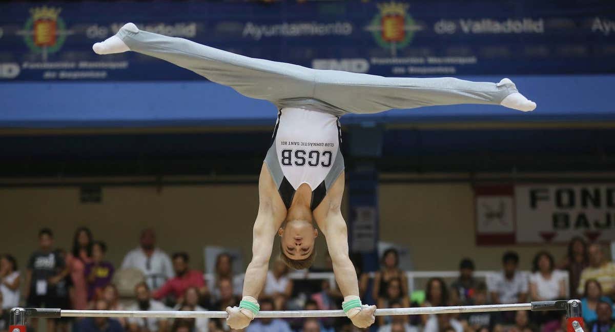 El gimnasta Joel Plata durante el Campeonato Nacional de Gimnasia Artística en Valladolid de 2017. /Gabriel Villamil