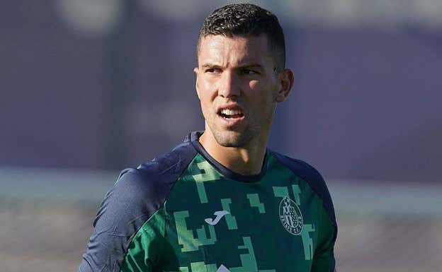David Soria, en un entrenamiento.  INSTAGRAM: @davidsoria31