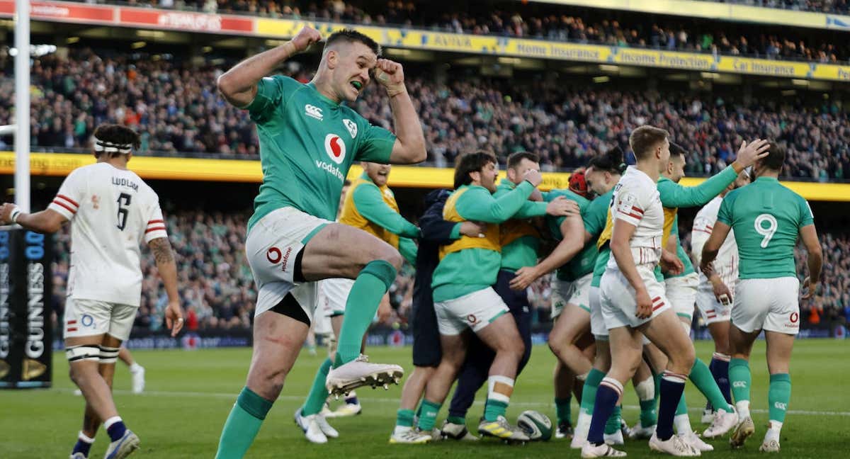 Sexton celebra junto a la selección irlandesa durante el partido ante Inglaterra. /Reuters