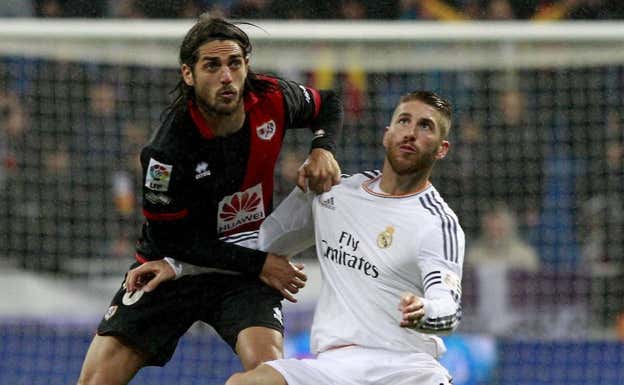 Larrivey con el Rayo en el Bernabéu.