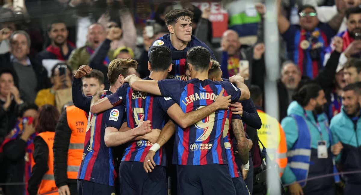 El Barça celebra el gol del empate de Sergi Roberto. /EFE