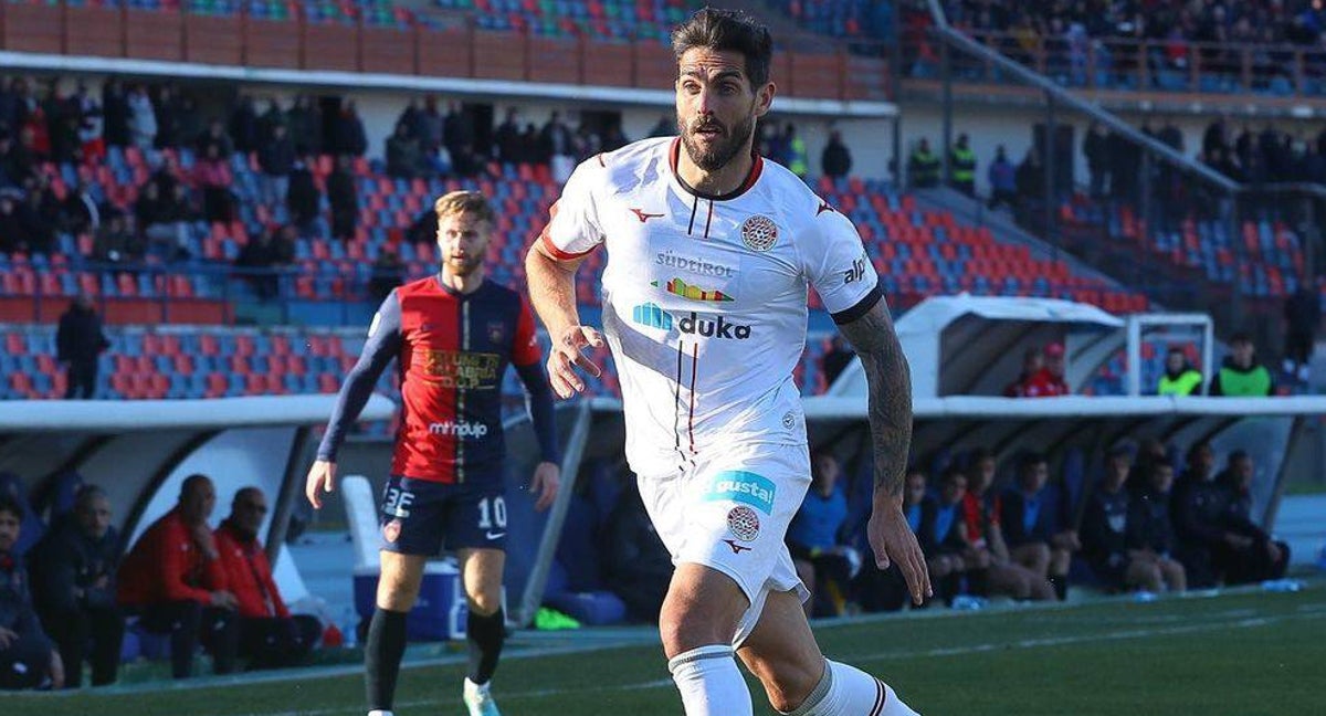 Larrivey durante un partido con el Sudtirol ante su antiguo equipo.