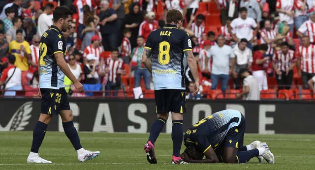 Cuando tu peor enemigo es el tiempo: el Cádiz, a tres puntos de Europa si los partidos acabasen en el minuto 85