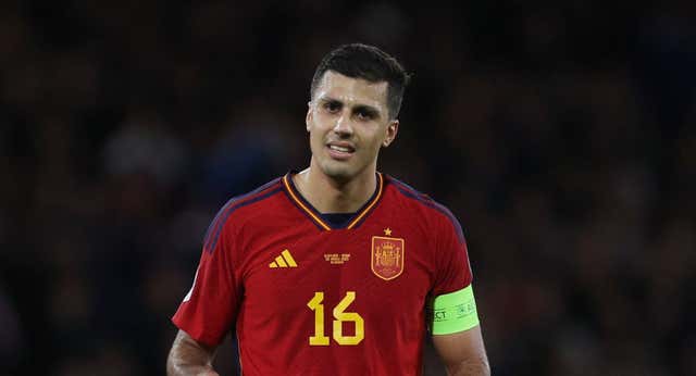 Rodri: «La forma de jugar de Escocia es un poco basura»